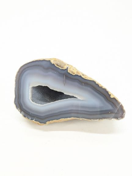 MINERALOGIE
Achat-Geode aus Brasilien, auf einer S