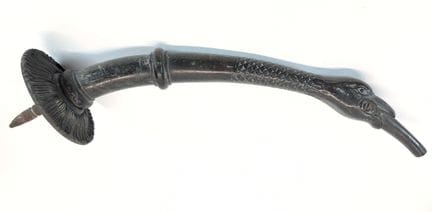 Zoomorphes Brunnenspritzteil
Bronze mit schwarzer 
