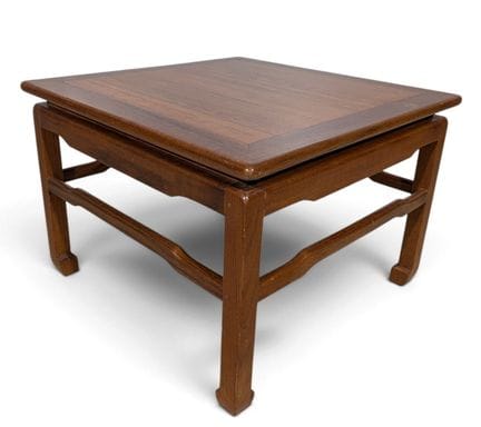 CHINE
Table basse ou bout de canapé, bois exotique