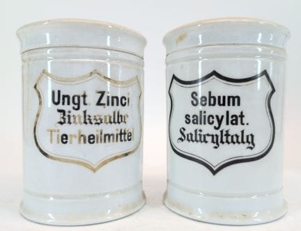 Ein Paar APOTHEKER- oder Apothekengefäße  
Röhrenf