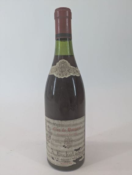 1 bouteille A. Bichot, Clos de Vougeot, 1959, étiq