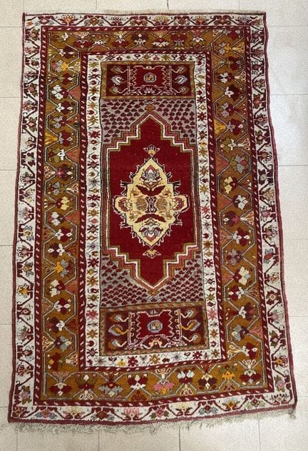 Lot de deux tapis d'Anatolie (chaine, trame et vel