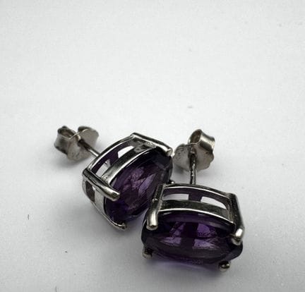 Pendientes de plata de ley 925 con amatistas ovala
