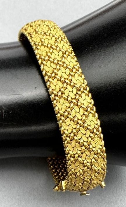 Pulsera de oro de 18 quilates con eslabones articu