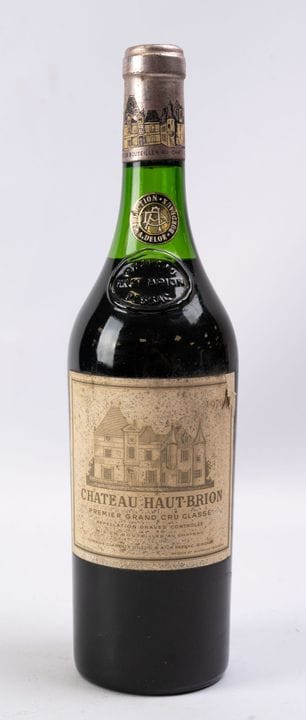 波尔多红葡萄酒，格拉夫产区，奥布里昂酒庄特级园，1970年，1瓶（瓶肩较高，酒标有折痕）