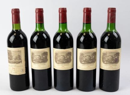 波尔多红葡萄酒，波亚克，拉菲罗斯柴尔德酒庄，1982年，5瓶（窄颈瓶）