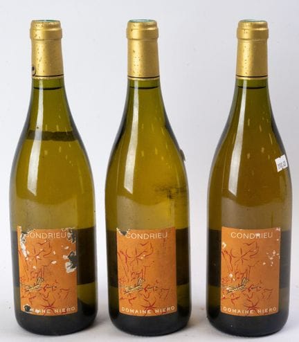 罗讷河谷白葡萄酒，孔德里约，尼埃罗酒庄，2005年，3瓶，标签有瑕疵