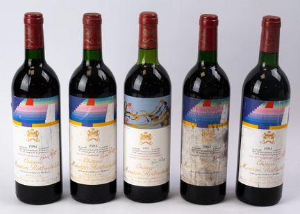 波尔多红葡萄酒，波亚克，木桐·罗斯柴尔德酒庄，1984年份，4瓶；1981年份，1瓶（标签有破损，瓶