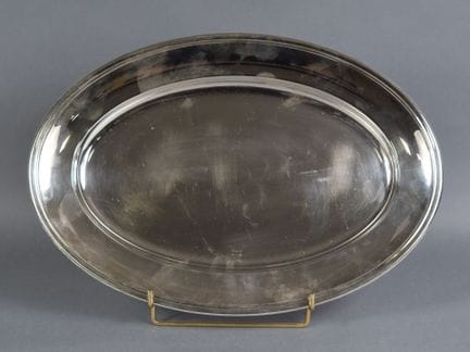 CHRISTOFLE
Oval serving platter in silver plated m
