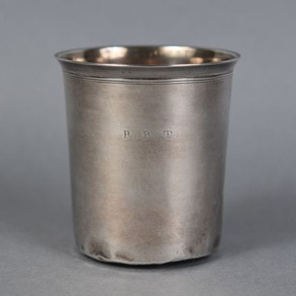 Plain silver TIMBALE, engraved with "R.B.T."
Hallm