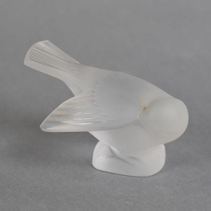 LALIQUE Francia
Pájaro acicalándose, de cristal mo