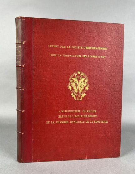 [ARTES DECORATIVAS]
MENARD (René)
«Historia artíst