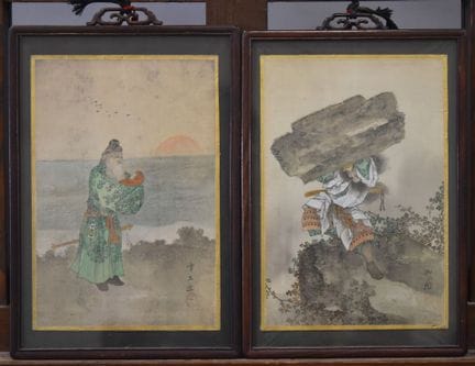 CHINA
Dos tintas y colores sobre seda; una represe