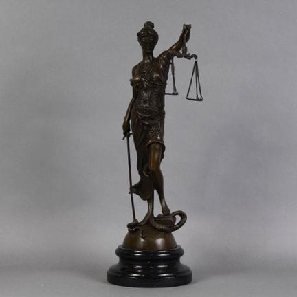 MAYER (siglos XIX-XX), Basado en
«La Justicia»
Bro