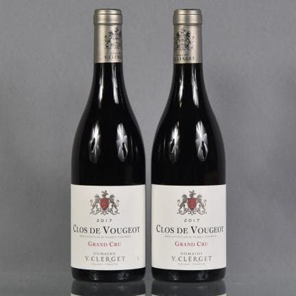 2 botellas de CLOS DE VOUGEOT Grand Cru 2017, Doma