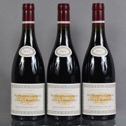 3 botellas de NUITS-SAINT-GEORGES 1er Cru CLOS DE 