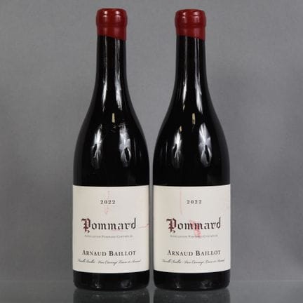 2 botellas de POMMARD 2022 de Arnaud Baillot. 
(La
