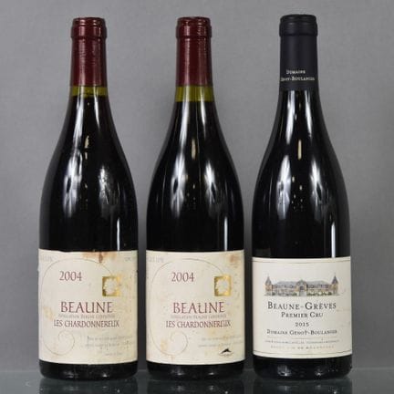 3 botellas: 2 botellas de BEAUNE, LES CHARDONNEREU