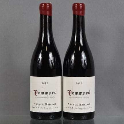 2 botellas de POMMARD 2022 de Arnaud Baillot. 
(La