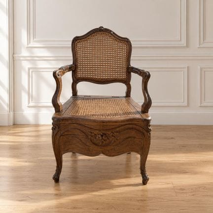 Bequemer Sessel mit Sitzfläche aus Naturholz, verz