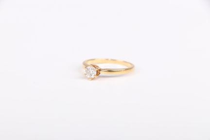 Anello solitario in oro giallo 18 carati (750/1000