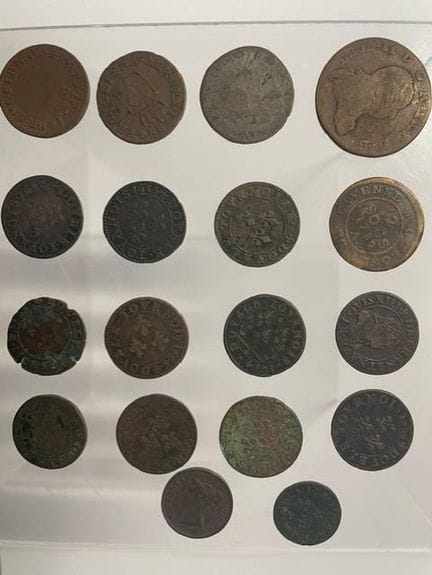 Set composto da 15 pezzi in rame raffiguranti Enri