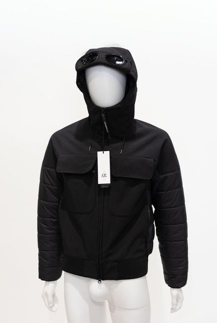 C.P. COMPANY
Blouson noir à capuche - Taille 48 - 