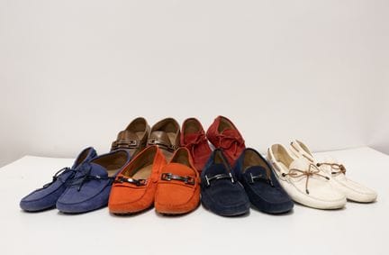 TOD'S
1 lot de 6 paires de mocassins souples modèl