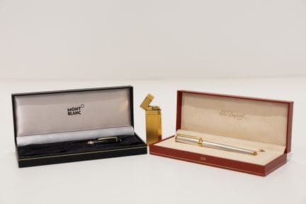 MONTBLANC 
1 Stylo plume petit modèle, état d'usag