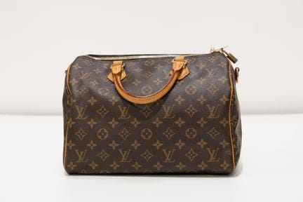 LOUIS VUITTON
Sac Speedy 30 cm en toile monogram e