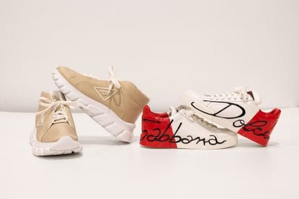 DOLCE et GABANNA
1 paire de baskets blanches et ro