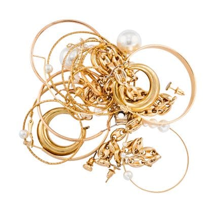 Ensemble de bijoux fantaisie en métal commun doré 