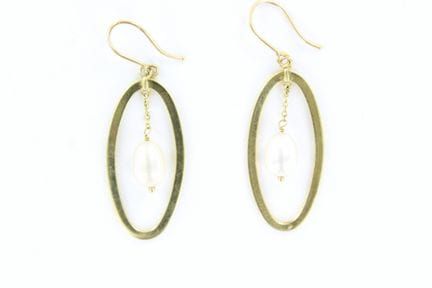 Paire de pendants d'oreilles en or jaune 18 K avec