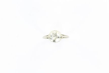 Platinum ring set with a 1.30 ct diamond (antique 