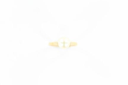 Ring aus 18-karätigem Gelbgold, verziert mit einer