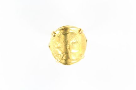18K yellow gold ring set with a curved 1908 "Maria