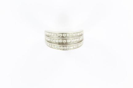 Mauboussin. Ring aus 18-karätigem Weißgold „Les ét