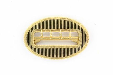 18K yellow gold belt buckle decorated with striate