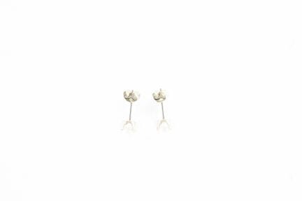 Ein Paar Ohrstecker aus 18-karätigem Weißgold, ver