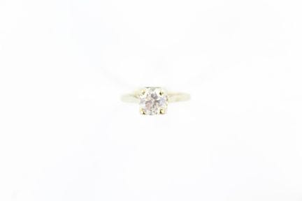Solitaire ring set with a 0.90 ct diamond (Estimat