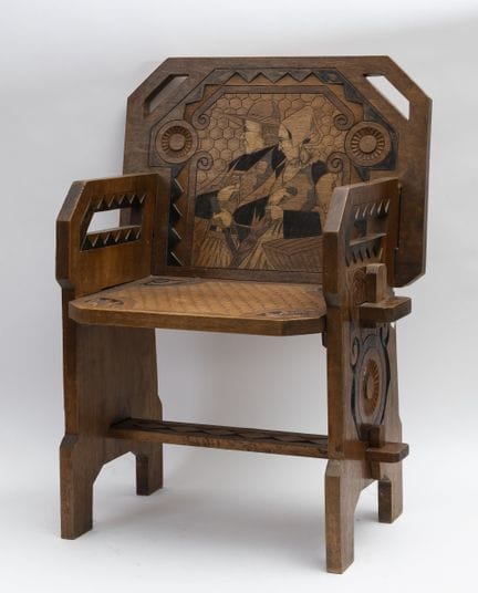 Paul FOUILLEN (1893-1958). Una poltrona in legno c