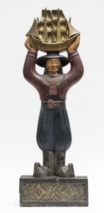 École Boulle in Paris, eine Statue, die einen Bret