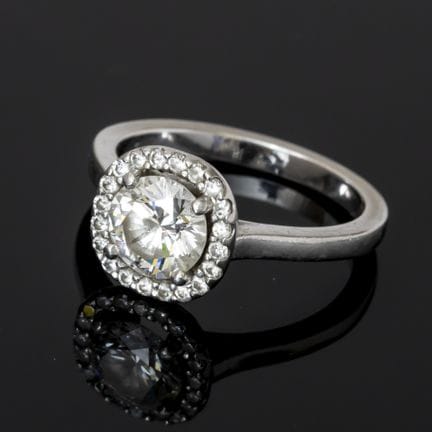 An 850‰ platinum ring set with a modern-cut diamon