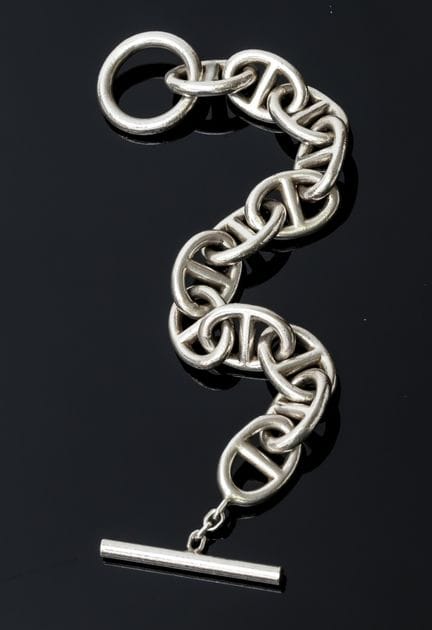 A 925‰ silver bracelet with navy mesh. T-shaped cl
