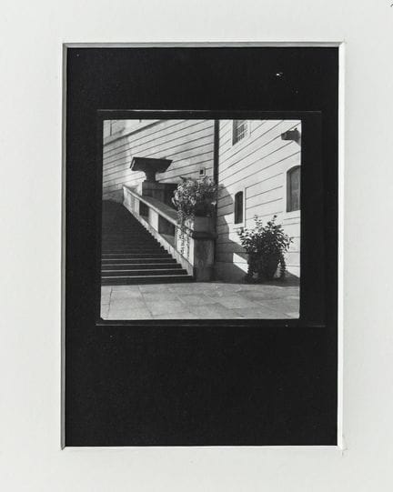 约瑟夫·苏德克（1896-1976）。
《楼梯，从布拉格城堡眺望》，选自《笔记》系列。
精美的同期银
