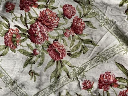 Thorp of London Peonies, nei colori rosa e verde. 