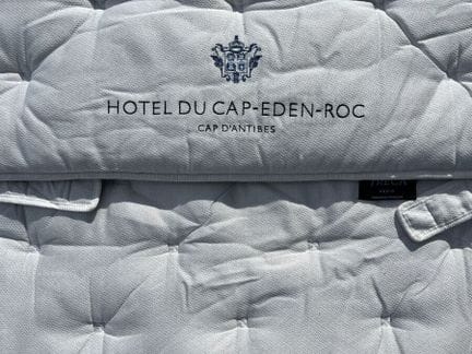 TRECA - PARIS - Embroidered deck chair cushion "HO