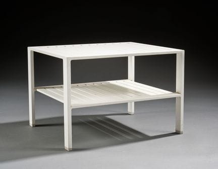 GARPA - Tavolino in metallo verniciato bianco a du