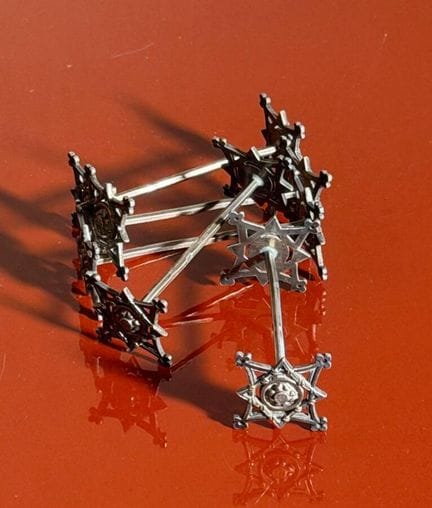 5件银制刀架，带有米涅瓦印记
重量：121克

原属让·拉尔特吉（Jean LARTEGUY）收藏，