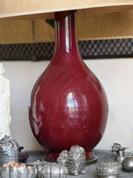CINA - XX secolo
Vaso in porcellana smaltata di ro
